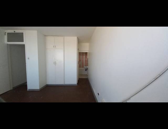 1 BEDROOM FLAT FOR SALE IN ESPLANADE